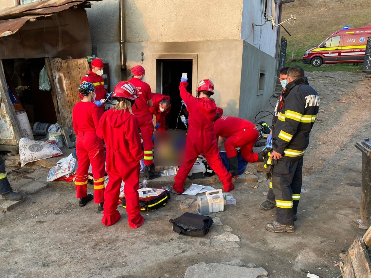 rănită GRAV într-o EXPLOZIE în propria casă.