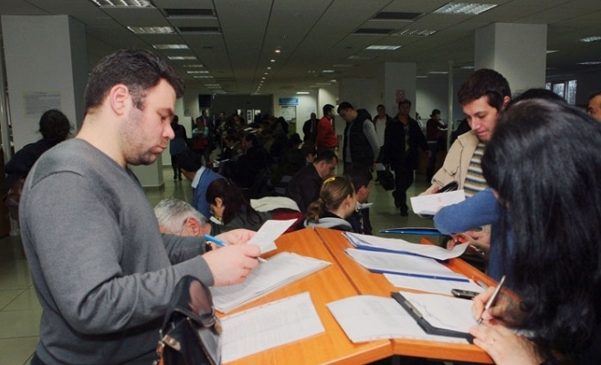 Numărul inmatricularilor de firme este in scadere