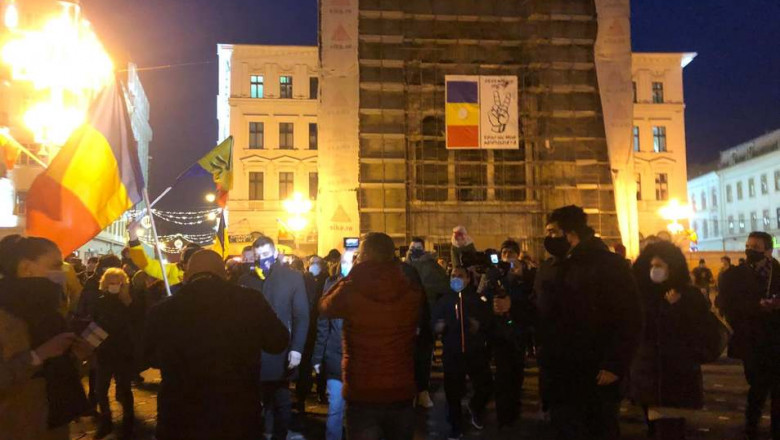 huiduit de revoluționari la mitingul din Timișoara. VIDEO