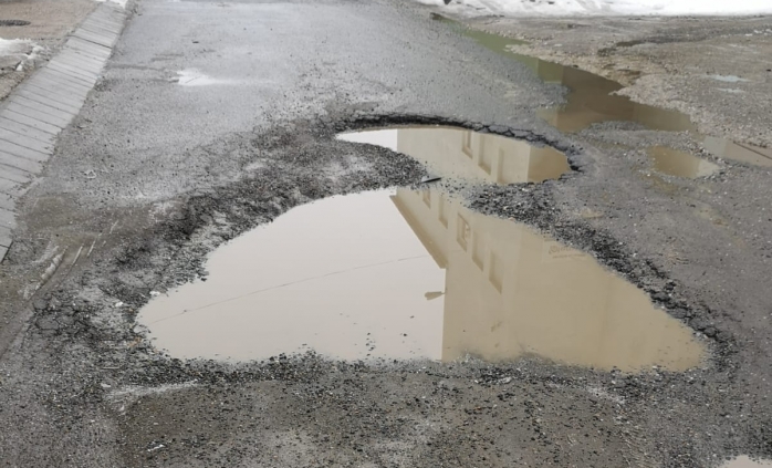 la capătul răbdării. Cer autorităților să repare drumul dintre Turda și Câmpeni.