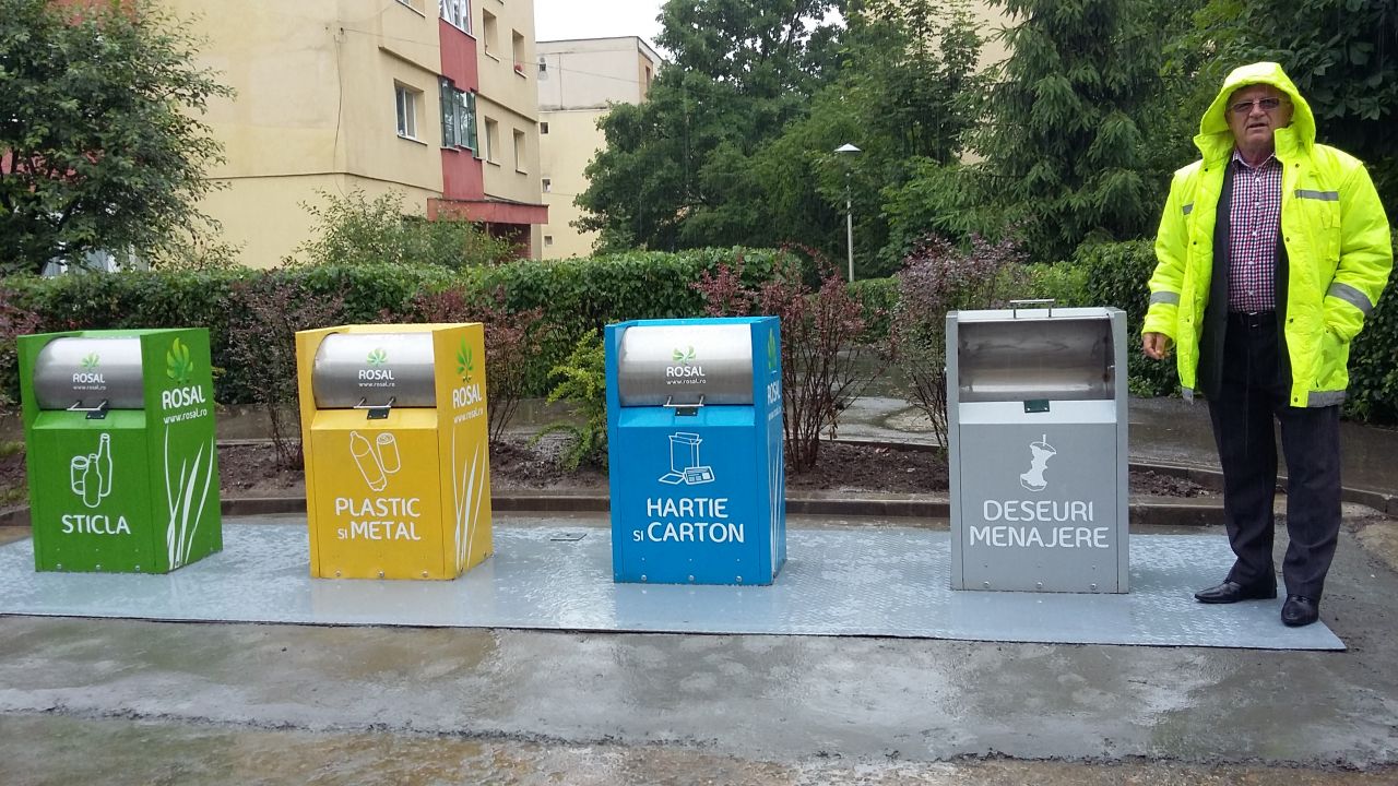 Primele pubele îngropate