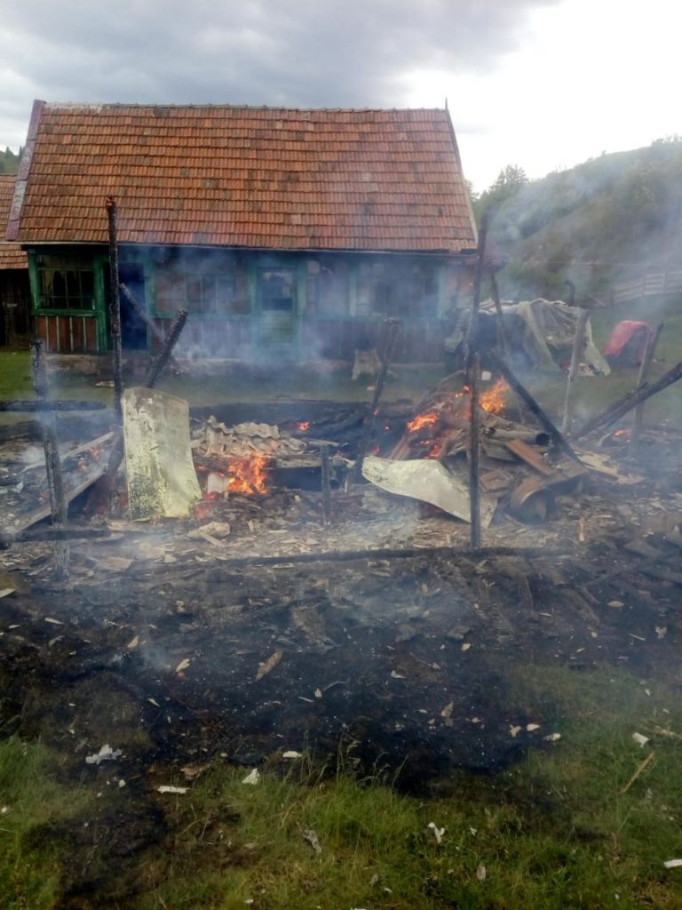 Incendiu la o gospodărie din Mărgău 06.06.2020