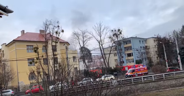 Incendiu la Cluj-Napoca. O femeie în vârstă
