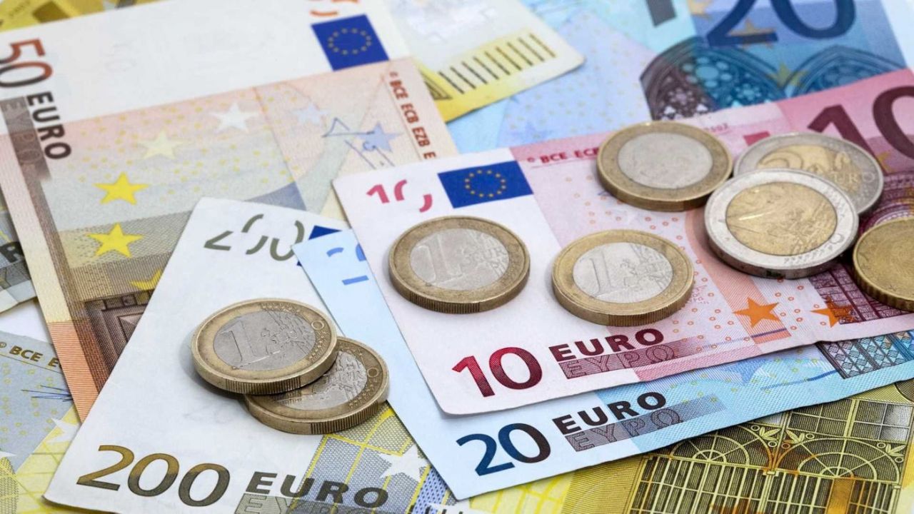 ANALIZĂ A doua zi de apreciere pentru leu. Unde se situează indicele ROBOR?