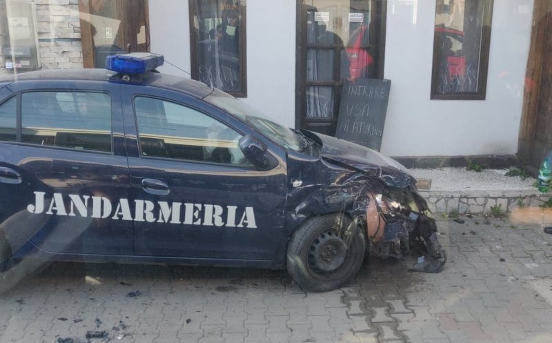 Logan al Jandarmeriei aflat în misiune
