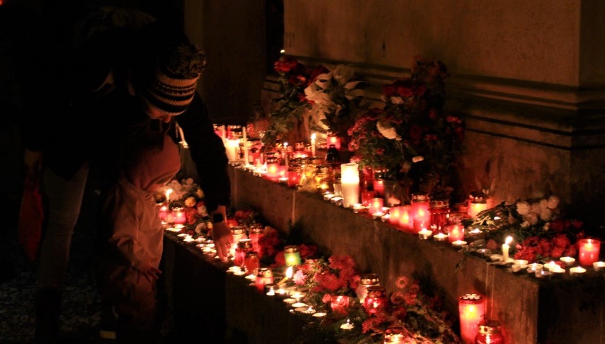 FOTO/VIDEO Emoțiile Luminației i-au copleșit pe clujeni. Cimitirul Central s-a transformat într-o oază de pace