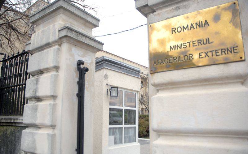 Turiştii români aflaţi în Turcia vor avea atenţie specială. Ambasadorul turc spune că nu a cerut închiderea şcolilor din România care ar fi finanţate de opozantul lui Erdogan
