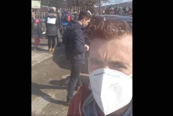 Zeci de clujeni s-au alăturat „Marșului Haosului Imobiliar” pentru a salva plămânul verde al Clujului.