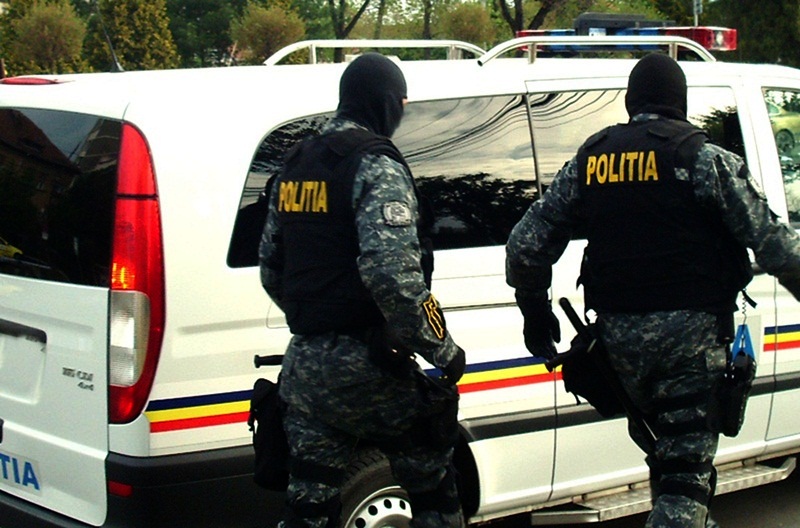 Percheziții DNA în trei județe. Suspiciuni de corupție privind achizițiile pentru materiale COVID