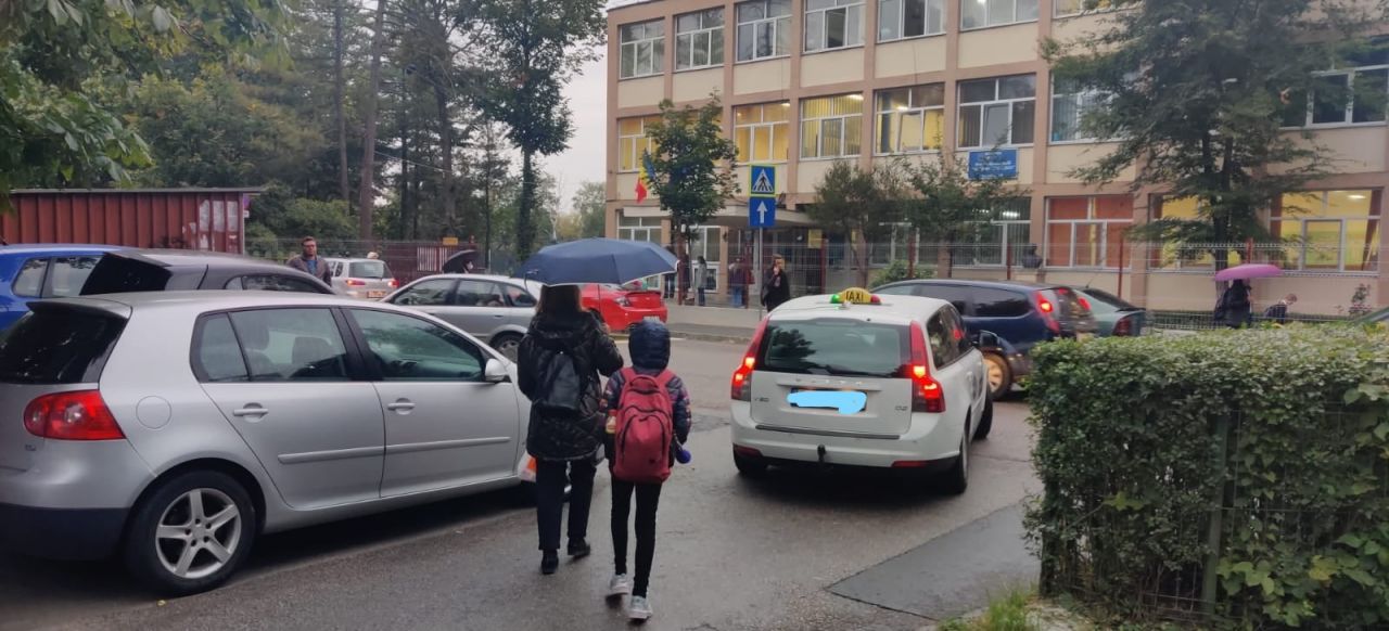 o cursă cu obstacole pentru elevii din Cluj