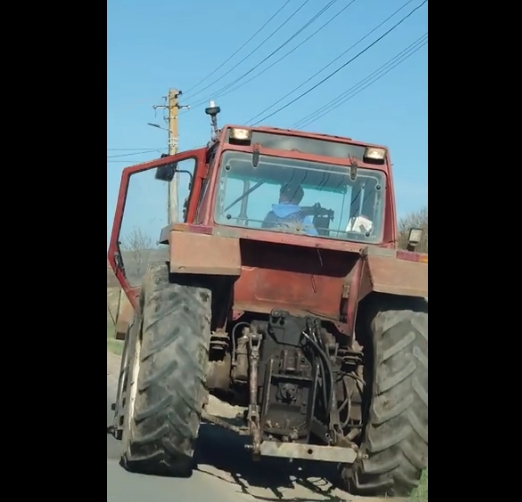surprins la volanul unui tractor în comuna Mociu