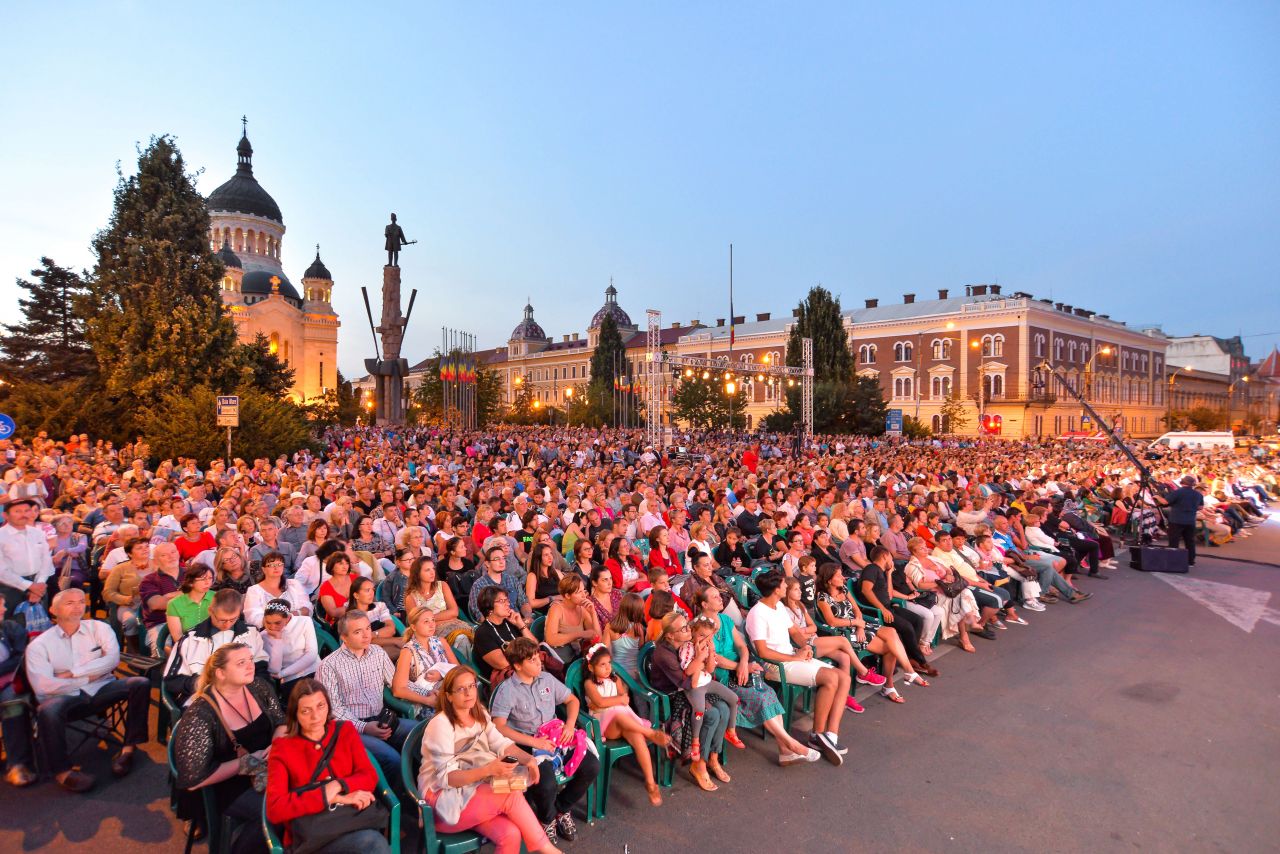 Spectacolul “La Operă” deschide stagiunea
