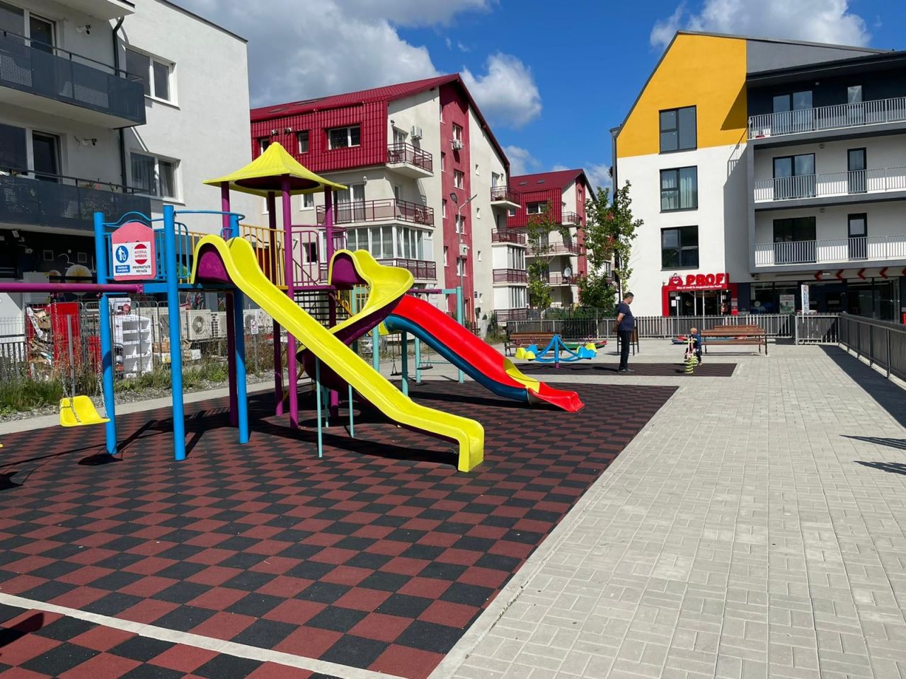 pe strada Cetății