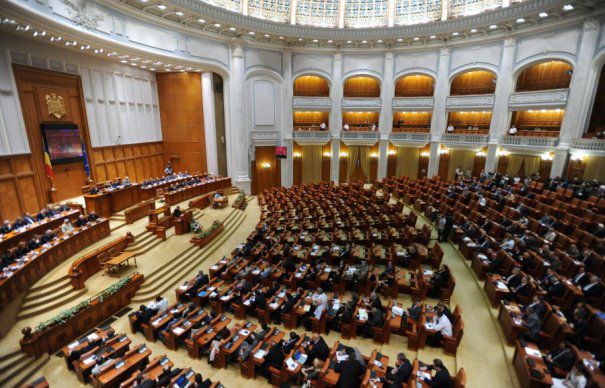 Proiect legislativ: Indemnizaţii mai amri pentru aleşii locali