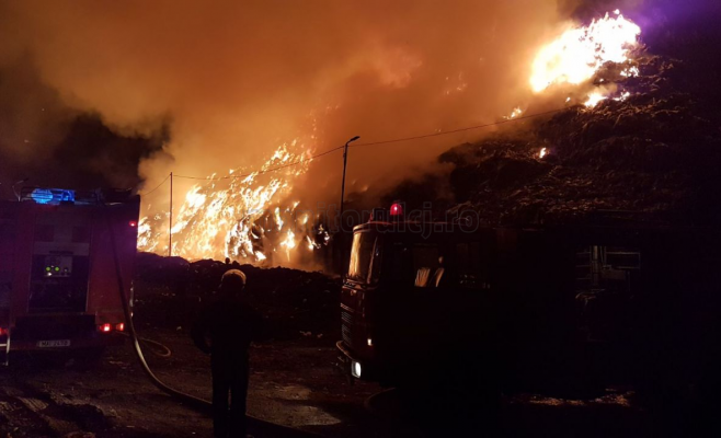 60.000 de lei amendă după incendiul de la Pata Rât