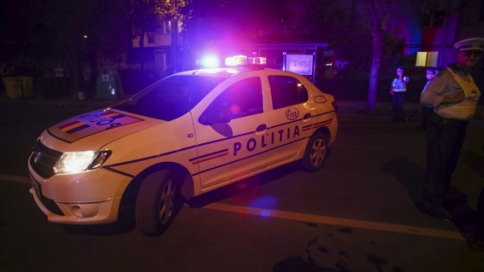 „sparte” de polițiști. 500 de persoane la ziua de naștere a unei tinere de 22 de ani.