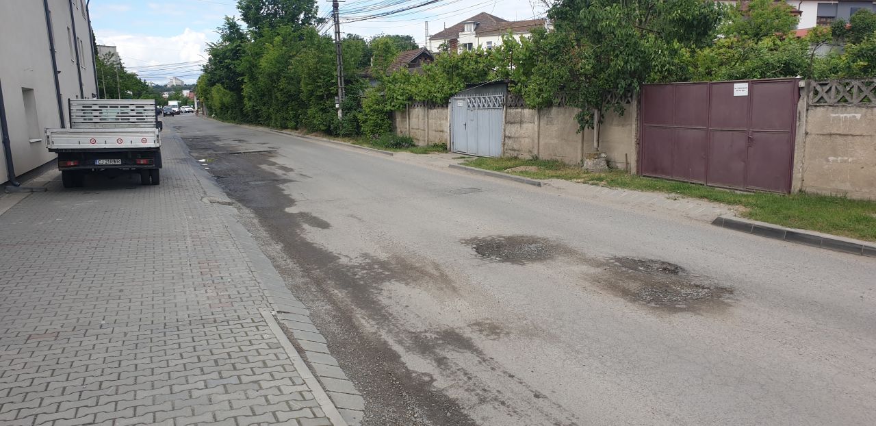 foto-gropi-si-nervi-la-cluj-bataia-de-joc-e-la-ordinea-zilei-acuza-un-investitor-in-alte-locuri-autoritatile-locale-ar-ingenunchea