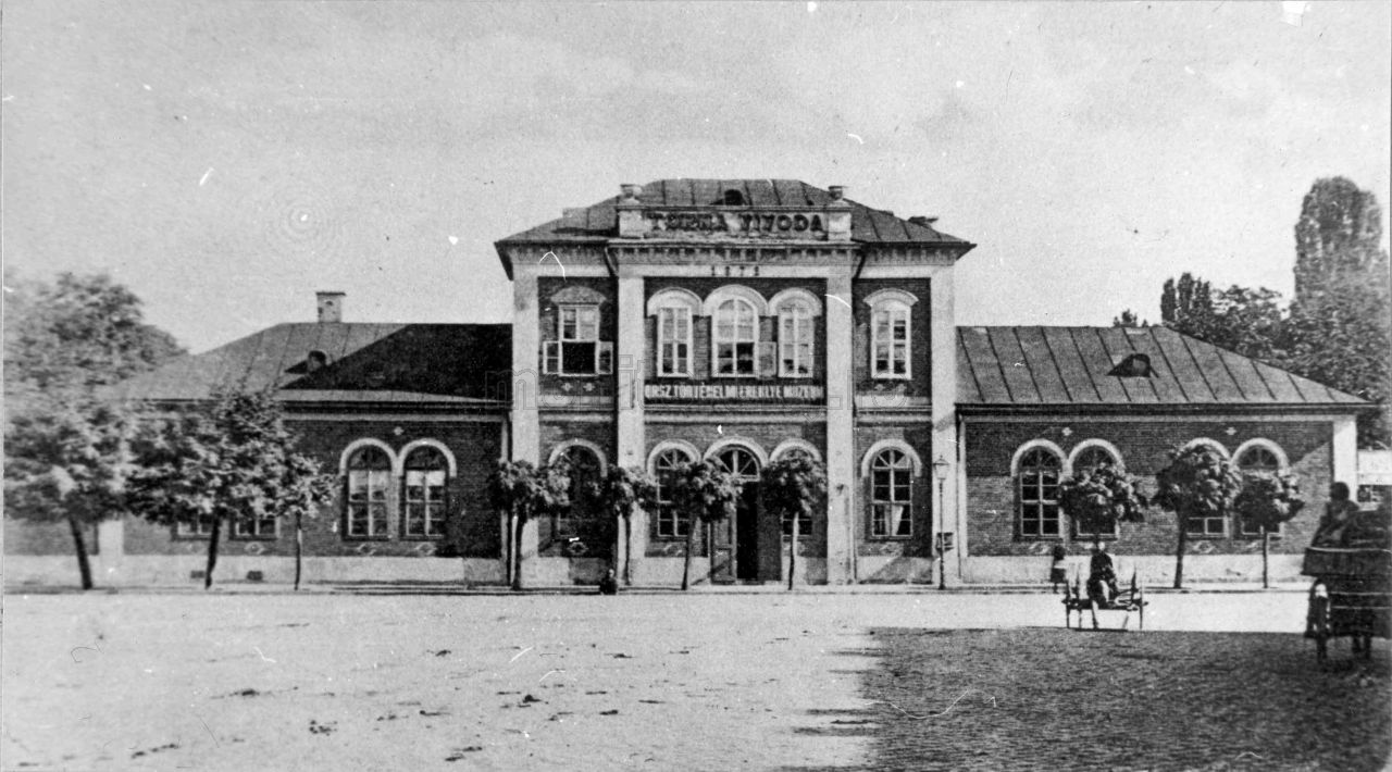 Piata Mihai Viteazu