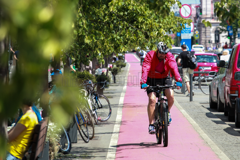 Piste de biciclete fără continuitate. Primăria: Atât avem deocamdată