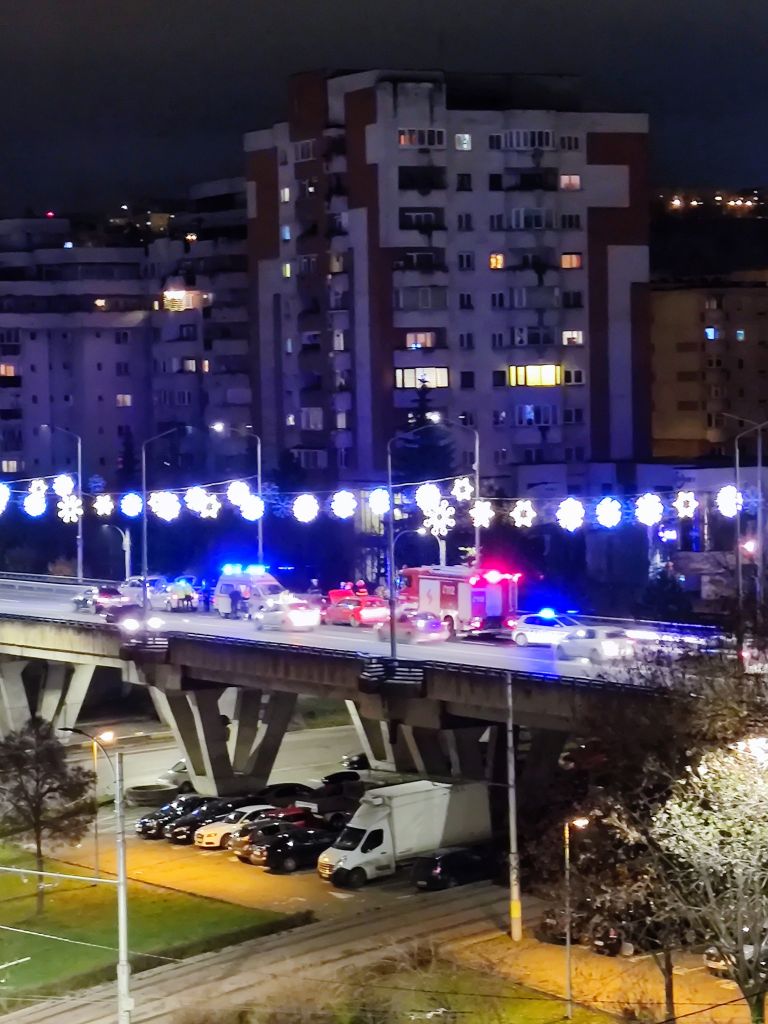 pe podul Calvaria! O femeie a fost rănită. FOTO