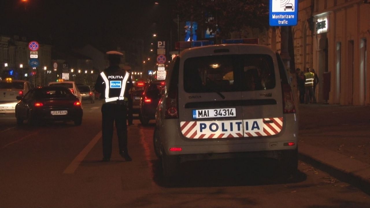 Polițiștii clujeni au făcut ordine în Mănăștur. Scandalagii și șoferii