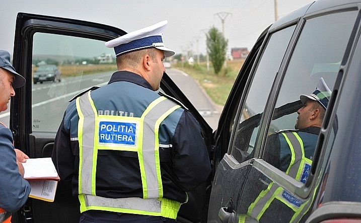 Prins fără permis