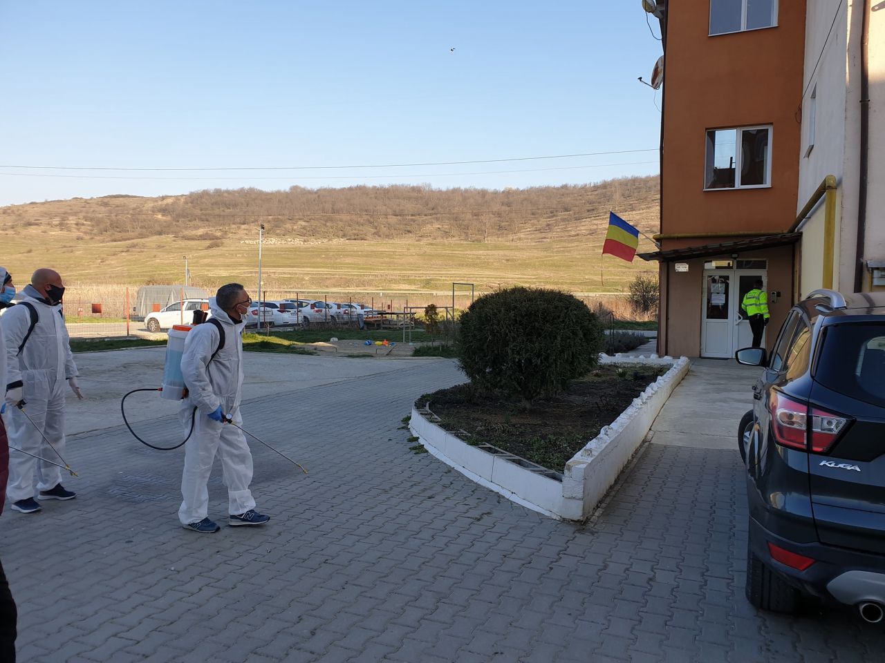 Au fost depistate cazuri de COVID-19 în Primăria Apahida. Centrul de vaccinare din comună încă așteaptă dozele de vaccin