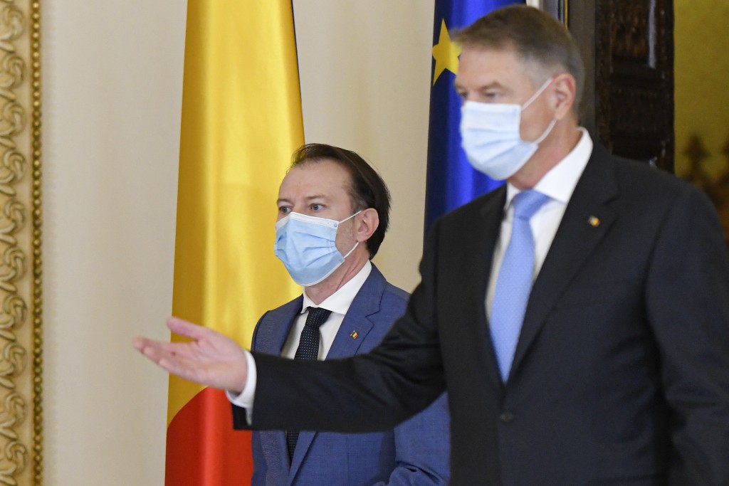 promisiunile-lui-citu-si-iohannis-de-anul-nou-vom-relansa-economia-vom-reveni-la-normal