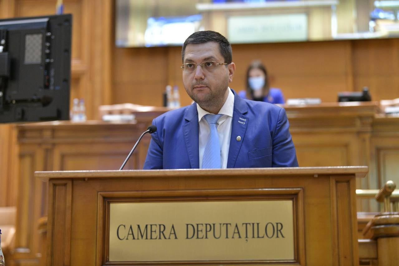 în primele șase luni de mandat?
