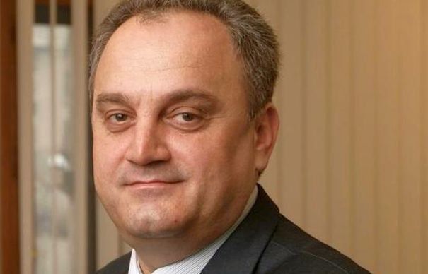 Fostul ministru Gabriel Sandu a depus o plângere la DNA în care face referiri la Băsescu