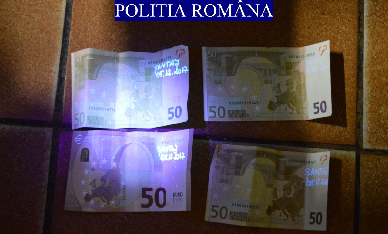 Bărbat reţinut de poliţişti. A şantajat o tânără cu publicarea unor fotografii compromiţătoare