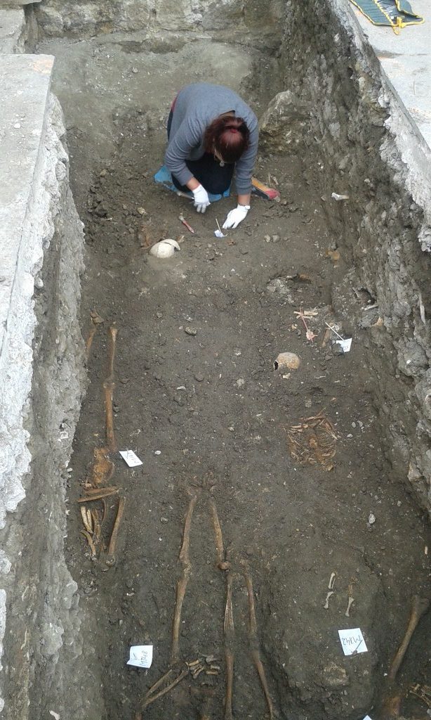 Săpăturile arheologice din Piaţa Unirii