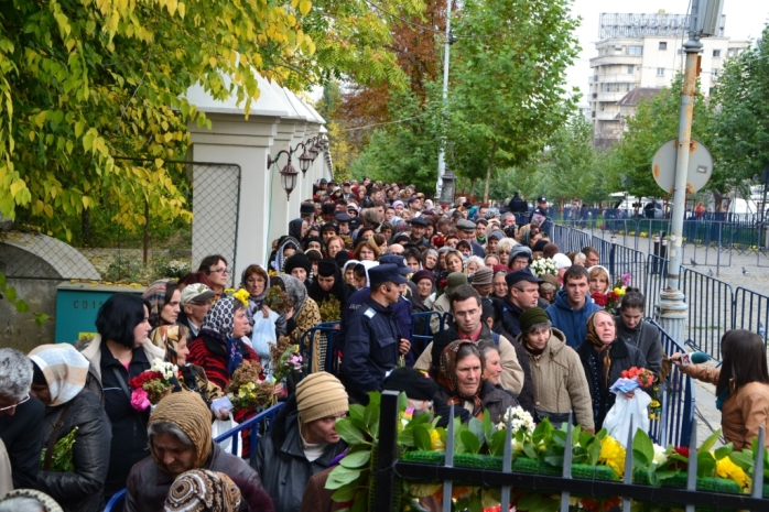 De ce NU AU EXISTAT restricții la pelerinajul Sfânta Parascheva? Organizatorii