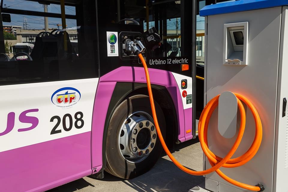 Noi stații de încărcare pentru autobuzele electrice din Cluj-Napoca. Nota de plată: 1