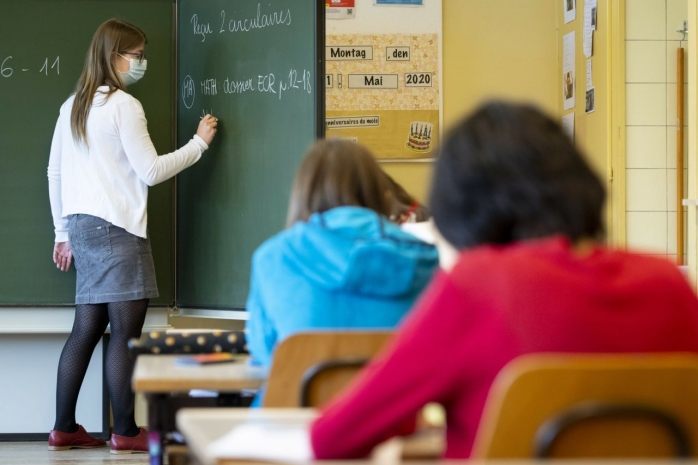 în combinezoane la cursuri? Fiecare universitate le va oferi gratuit.