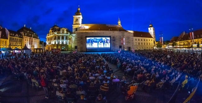 Cum ar putea arăta TIFF 2020? Scaune așezate la 2 metri distanță