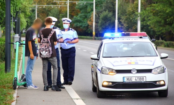înmatriculate şi înregistrate la RAR. Legea a fost promulgată
