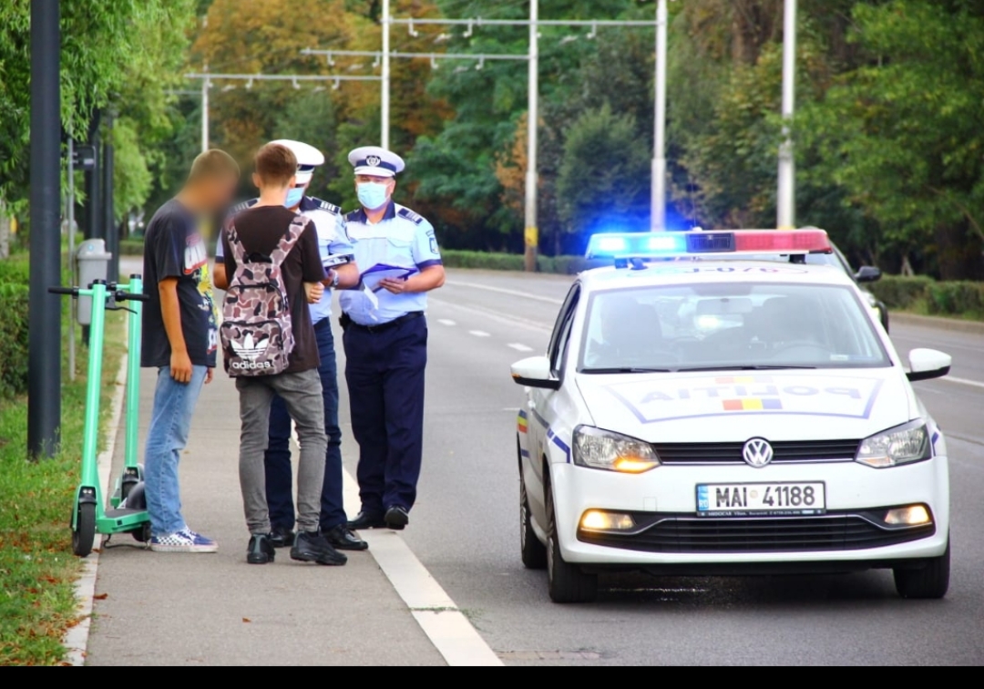 Trotinetele verzi au stârnit MÂNIA clujenilor. „Trotinetiștii”