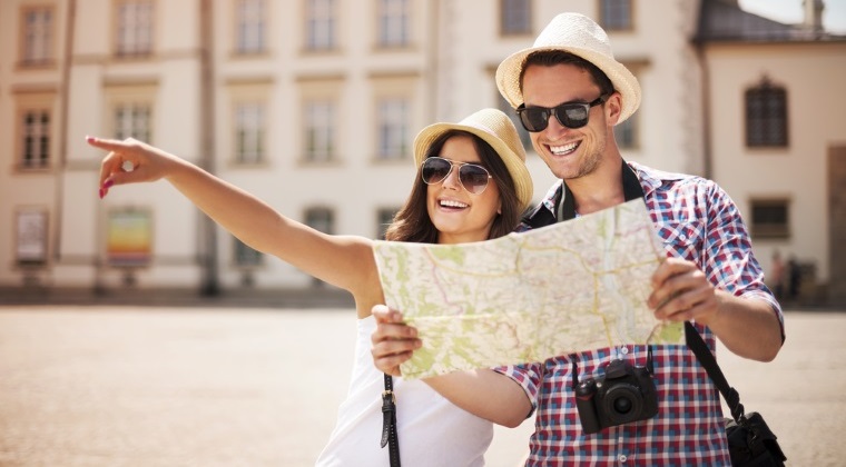 Numărul sosirilor turiştilor străini în România a trecut de două milioane