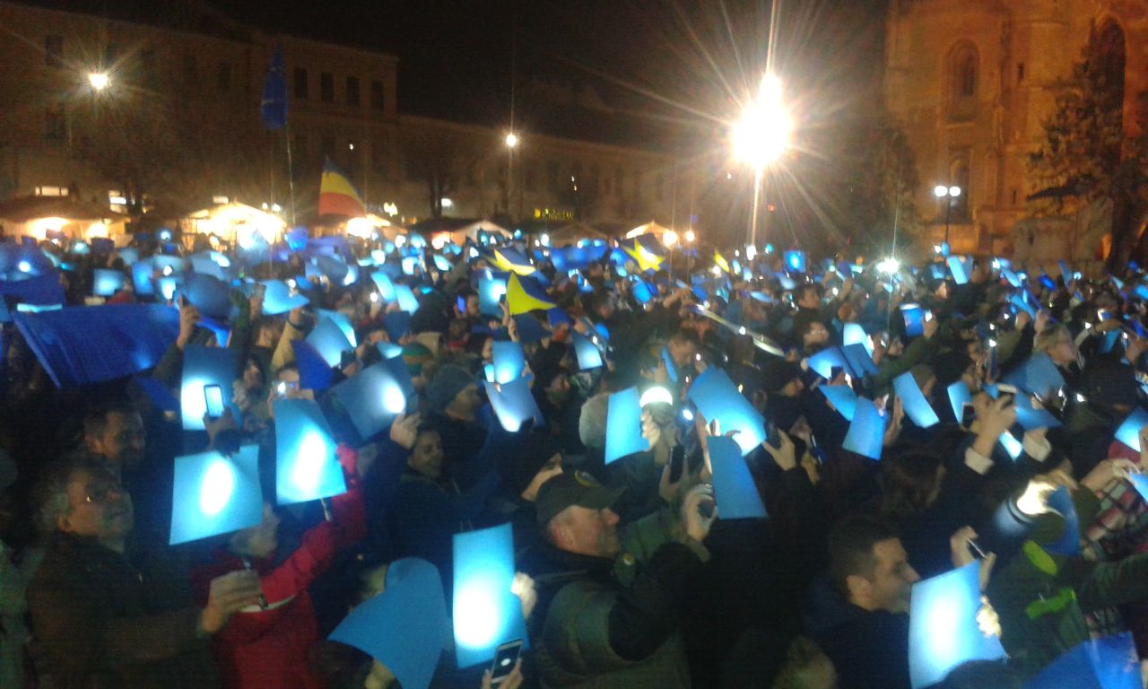 Clujenii au ieșit din nou ăn stradă