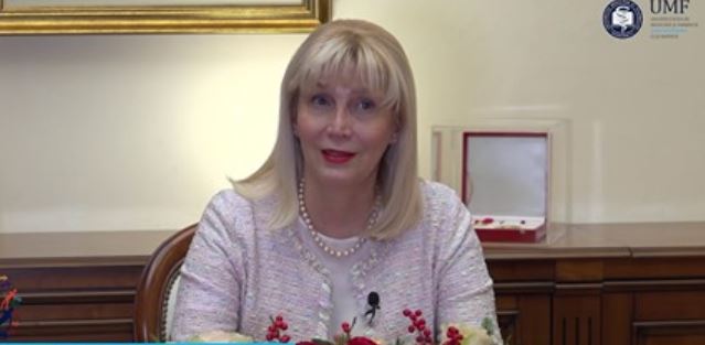 Decernarea premiilor UMF „Iuliu Hațieganu”. Ce realizări au avut cadrele medicale și studenții mediciniști în anul pandemic?