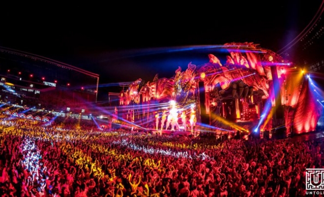 Festivalurile Untold și Neversea