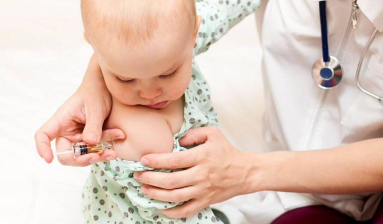 Este necesară accelerarea vaccinării copiilor: există o serie de boli infecțioașe