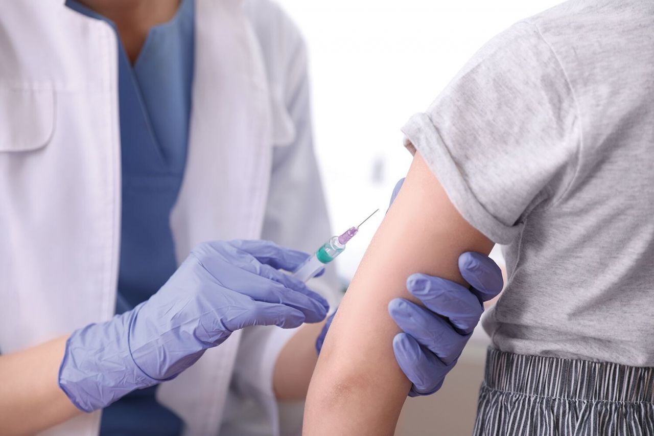 Maraton la înscrierile pentru vaccinarea anti-COVID. Peste 18.000 de programări pe oră