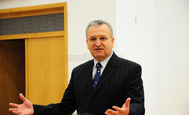 Vasile Pușcaș: "Demersul ambasadorului României a fost în perfectă legalitate şi conform atribuţiilor sale"