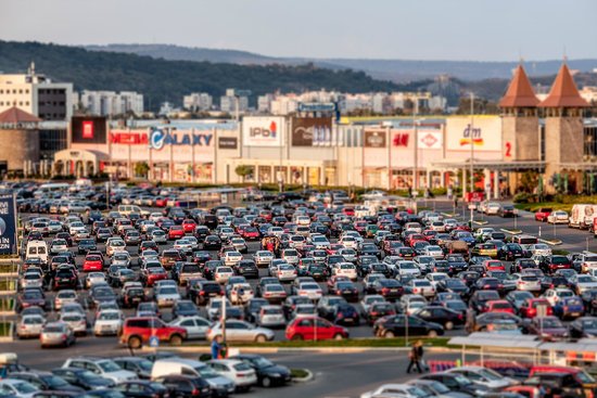 închis la ora 18 în weekend. Vezi rata de incidență COVID și restricțiile pentru ficare localitate