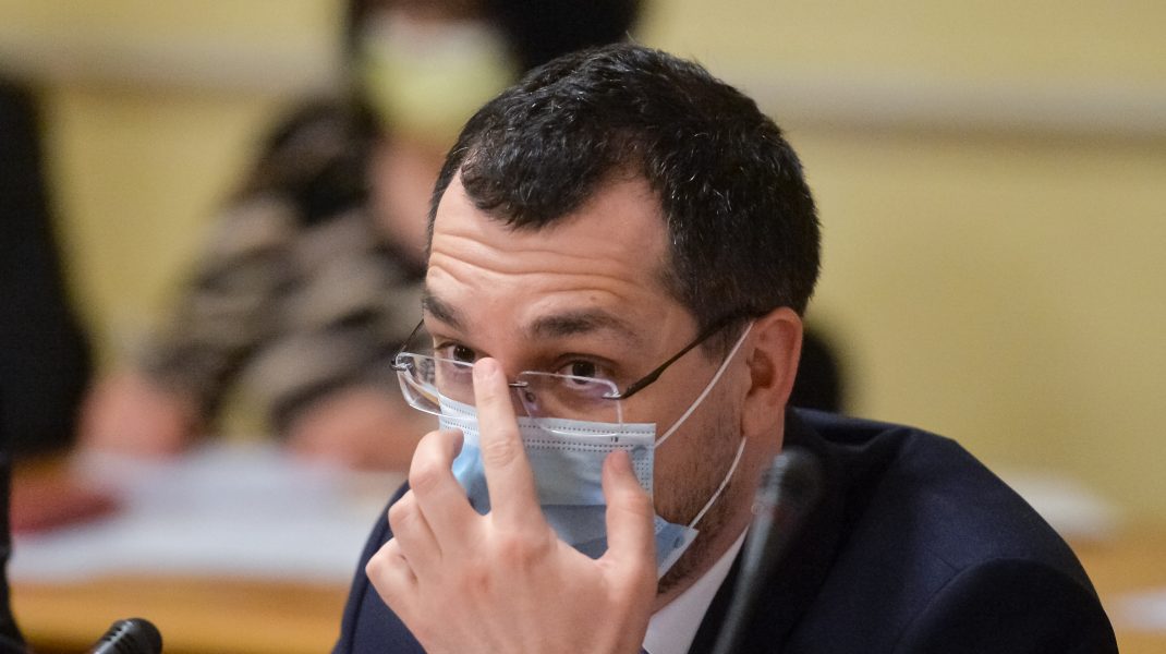 criticată de presa din străinătate