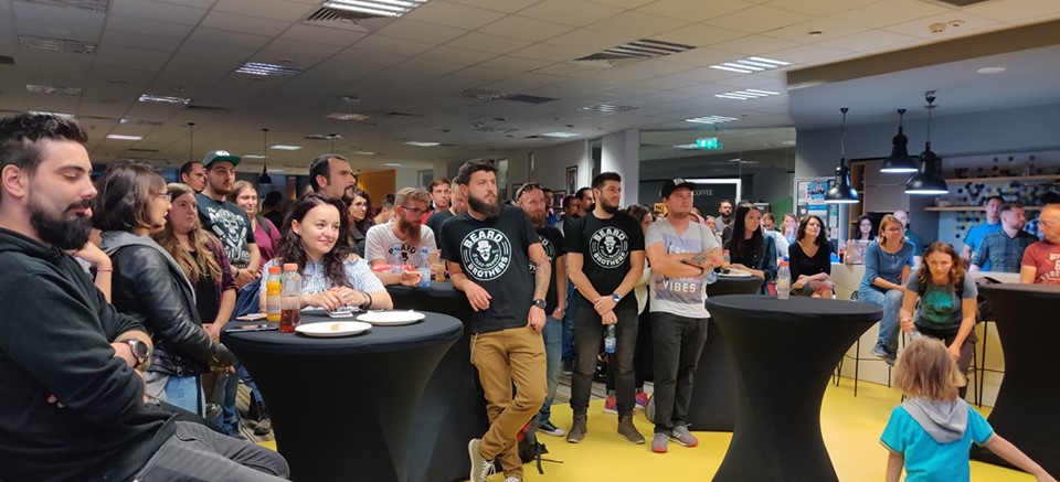 Succes RĂSUNĂTOR la Walking Month 2019! Peste 976 mil. de pași și aproape 420.000 de lei pentru prima ambulanță socială din Transilvania