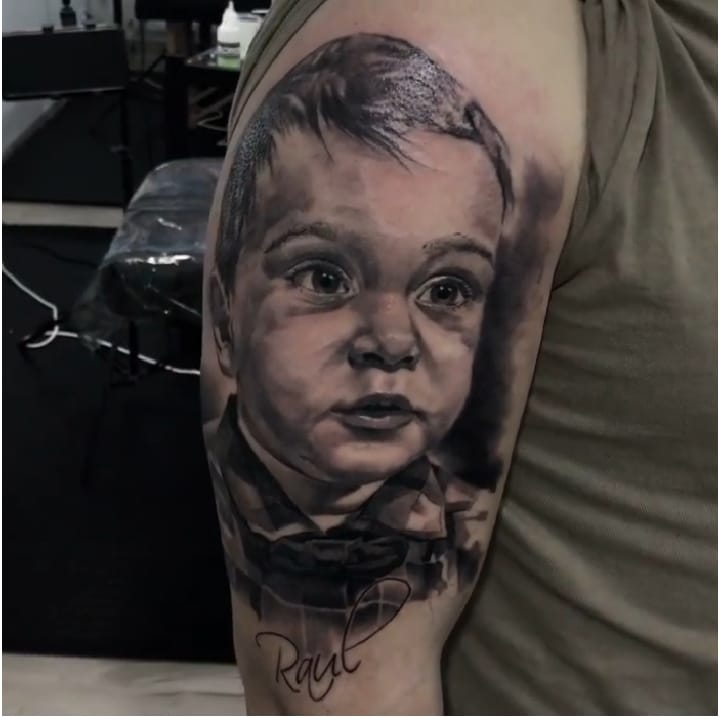 Portret pisică